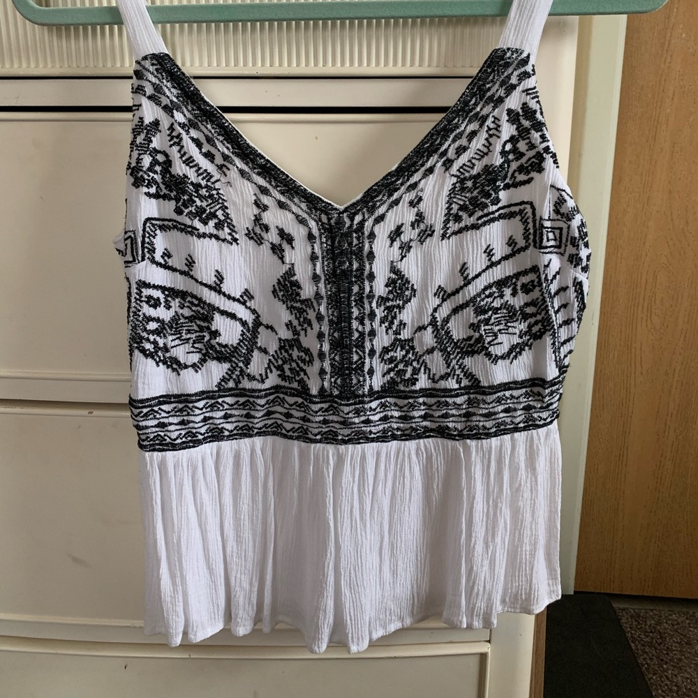 Summer crop-top